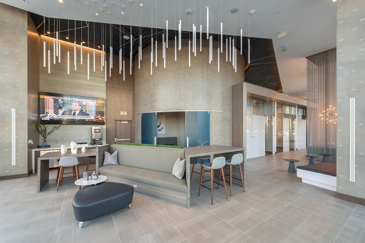 Global Luxury Suites Crystal City Arlington Exterior photo